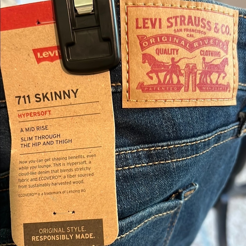 Levi's 711 Skinny Jeans sz16 - Picture 7 of 7